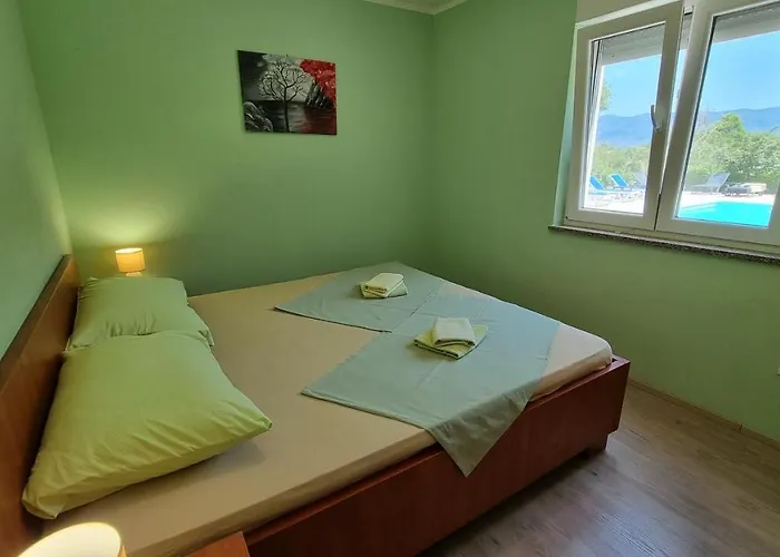 Διαμέρισμα Bellator Šilo