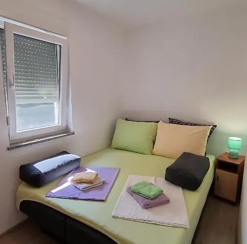 Bellator Διαμέρισμα *