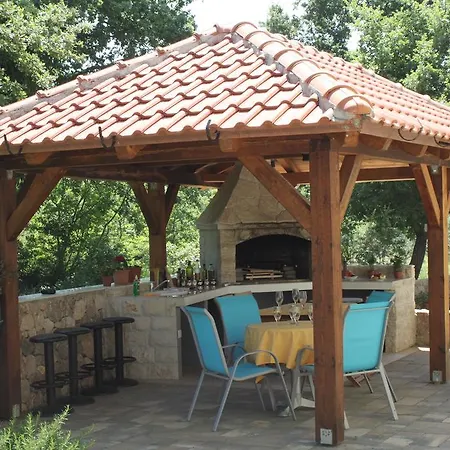 アパート Bellator